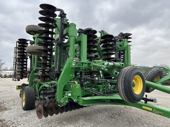 2020 John Deere 2660VT Equipment Image0