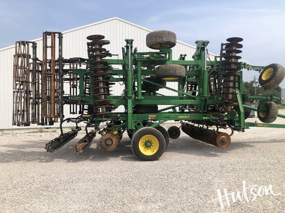 Main image John Deere 2660VT