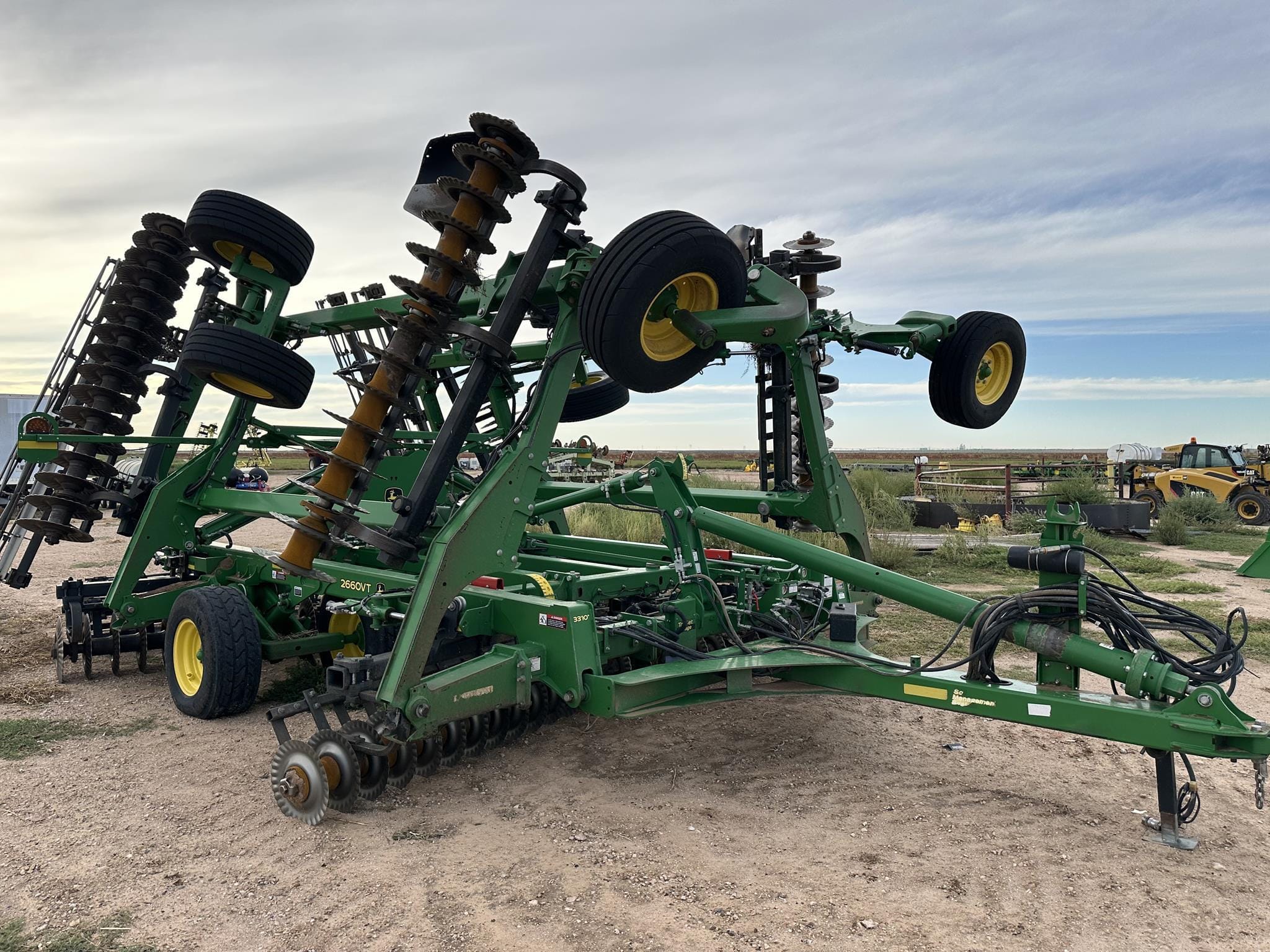 Main image John Deere 2660VT