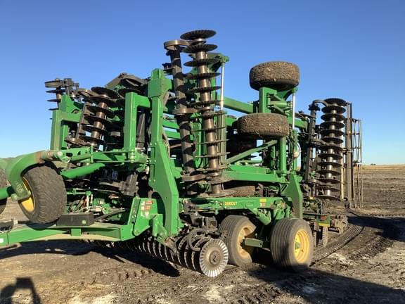 Image of John Deere 2660VT Primary image