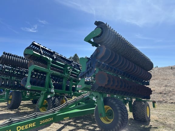 2020 John Deere 2680H Equipment Image0