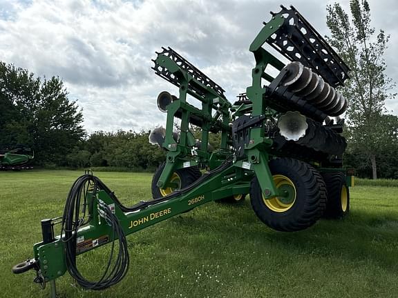 Image of John Deere 2680H equipment image 2