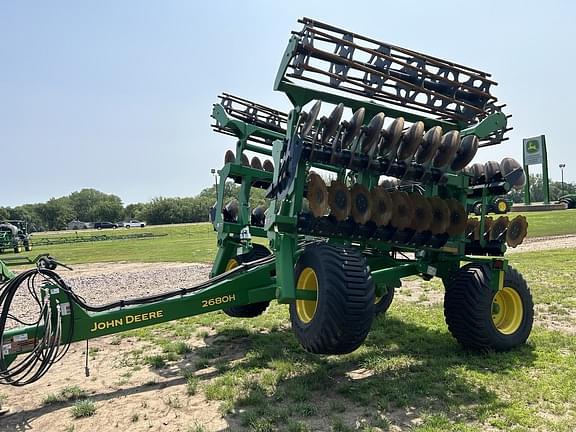 Image of John Deere 2680H equipment image 2