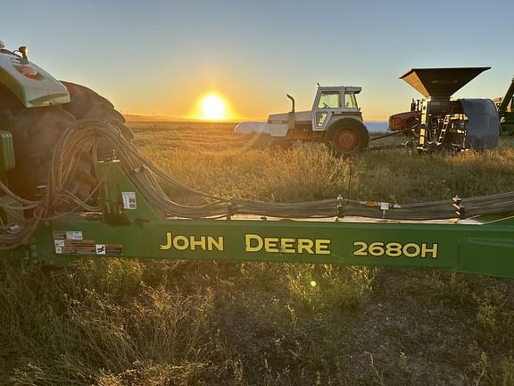 Image of John Deere 2680H equipment image 1