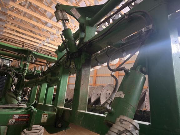 Image of John Deere 2680H equipment image 2