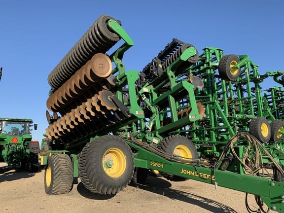 2020 John Deere 2680H Equipment Image0