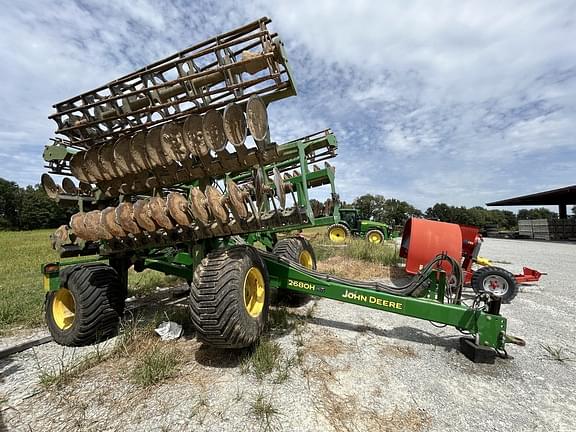 Image of John Deere 2680H equipment image 2