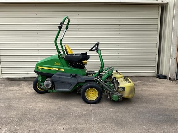 Image of John Deere 2700 equipment image 3