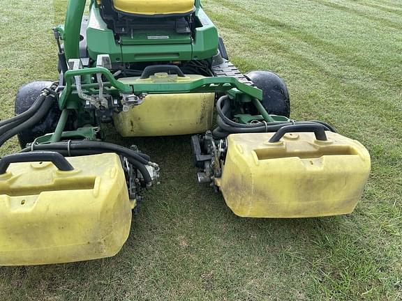 Image of John Deere 2700 equipment image 4