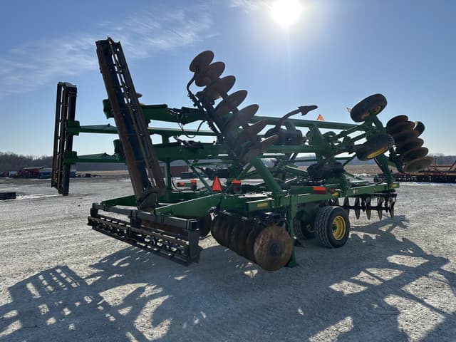 Image of John Deere 2720 equipment image 3