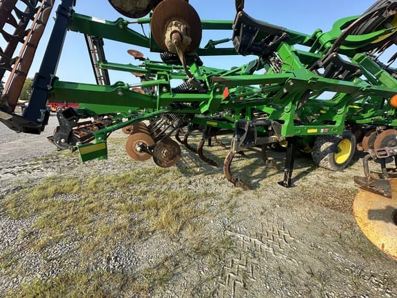 2020 John Deere 2730 Equipment Image0