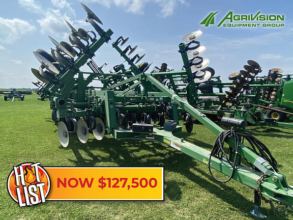 Image of John Deere 2730 Primary image