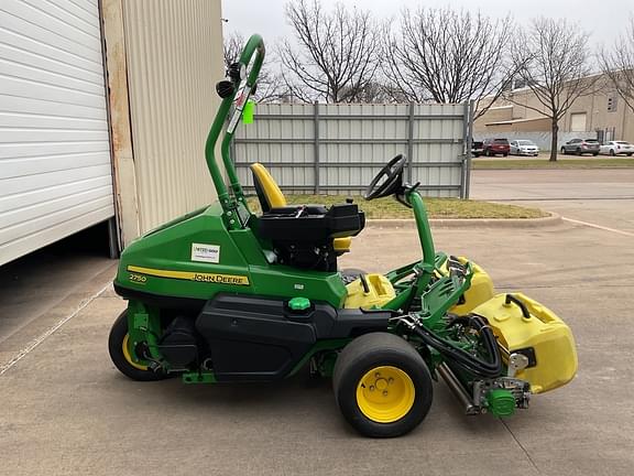 Image of John Deere 2750 equipment image 3