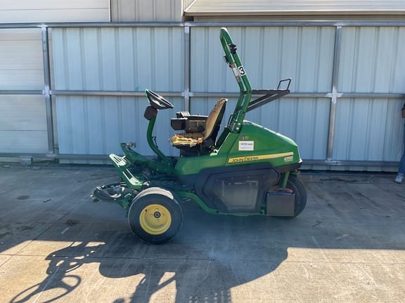 2020 John Deere 2750 Equipment Image0