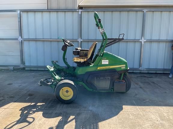 Image of John Deere 2750 Primary image