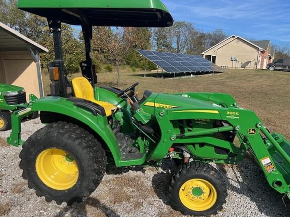 Image of John Deere 3025D equipment image 2