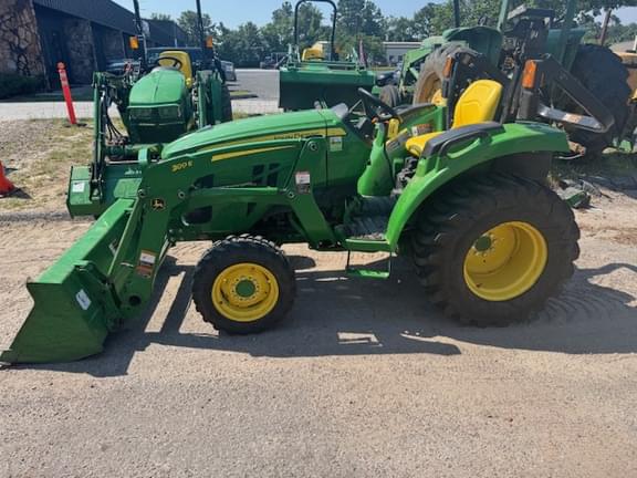 Image of John Deere 3025D Primary image