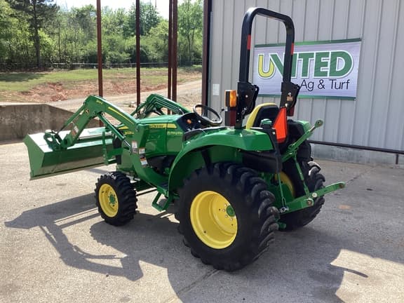 Image of John Deere 3025D equipment image 2