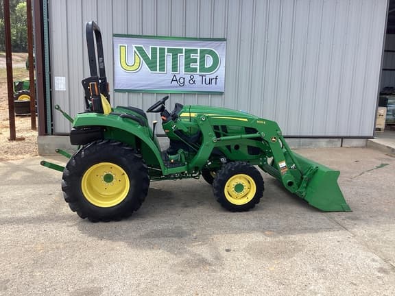 Image of John Deere 3025D equipment image 3