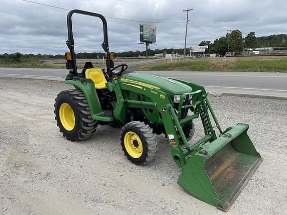 Image of John Deere 3025E equipment image 2