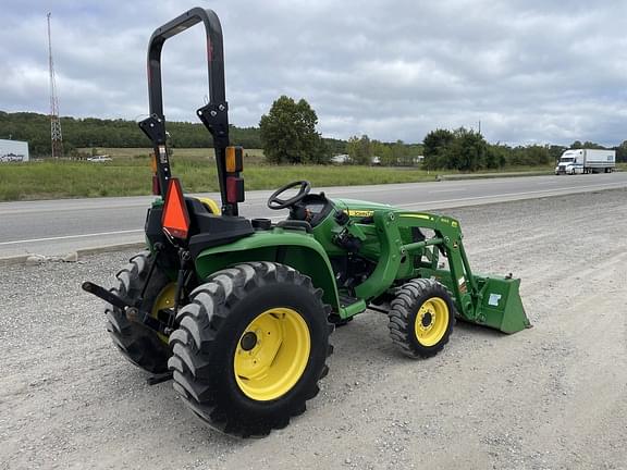 Image of John Deere 3025E equipment image 3