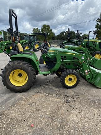 Image of John Deere 3025E equipment image 3