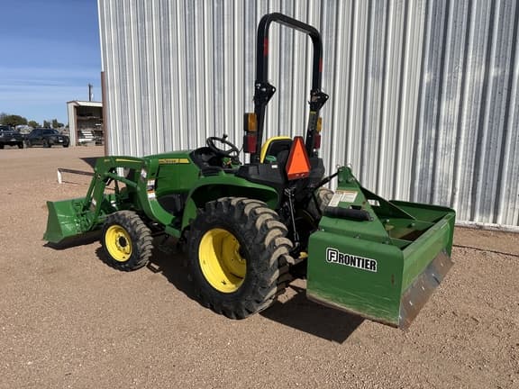 Image of John Deere 3025E equipment image 3