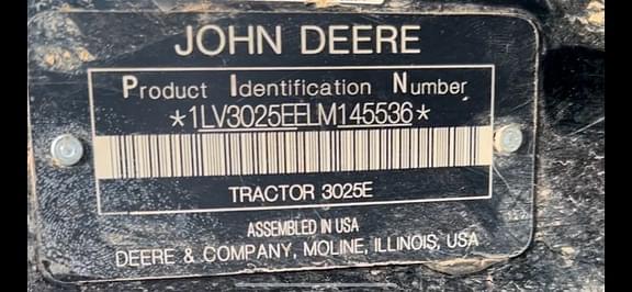 Image of John Deere 3025E equipment image 4