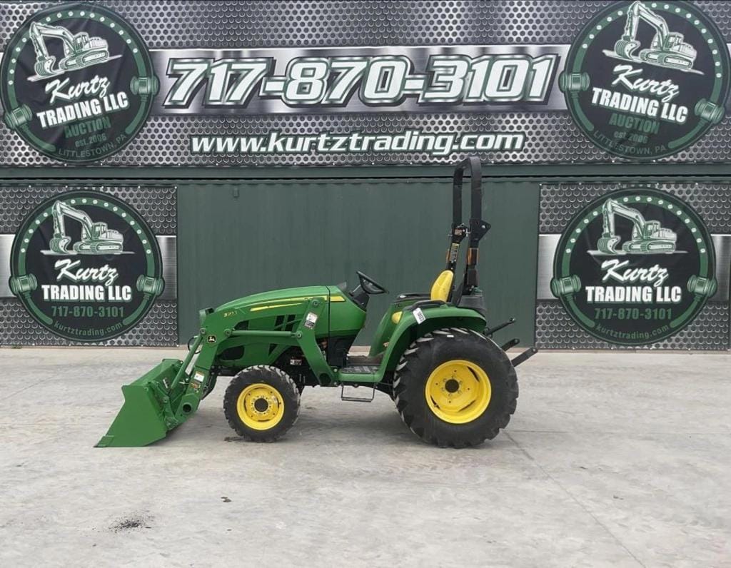 2020 John Deere 3025E Equipment Image0