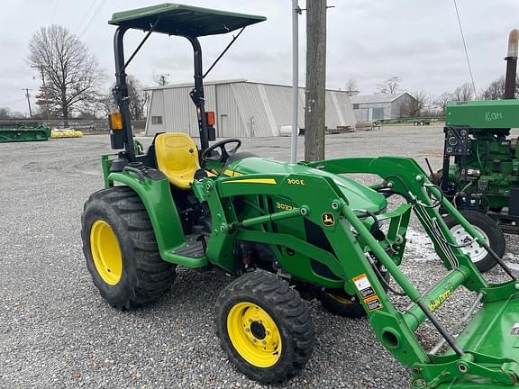 Image of John Deere 3032E equipment image 1