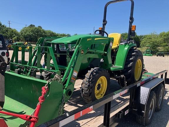 Image of John Deere 3032E equipment image 2