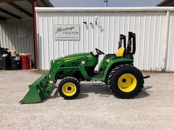 Main image John Deere 3032E