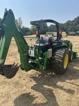 Image of John Deere 3032E equipment image 3