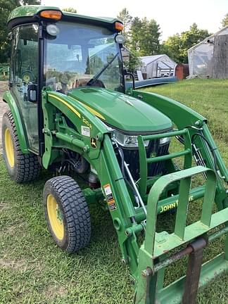 Image of John Deere 3033R equipment image 3