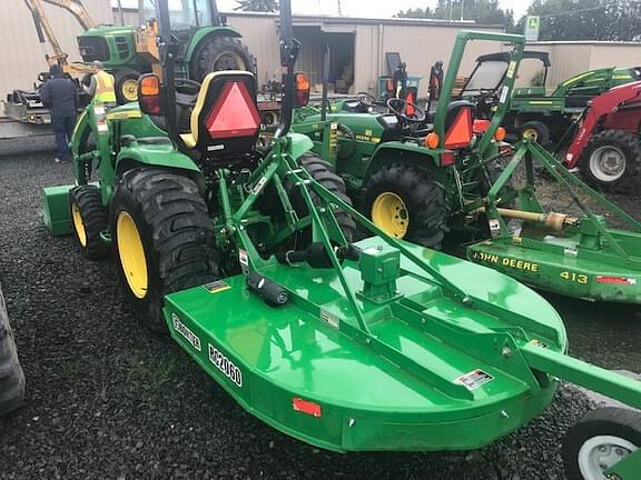 Image of John Deere 3033R equipment image 1