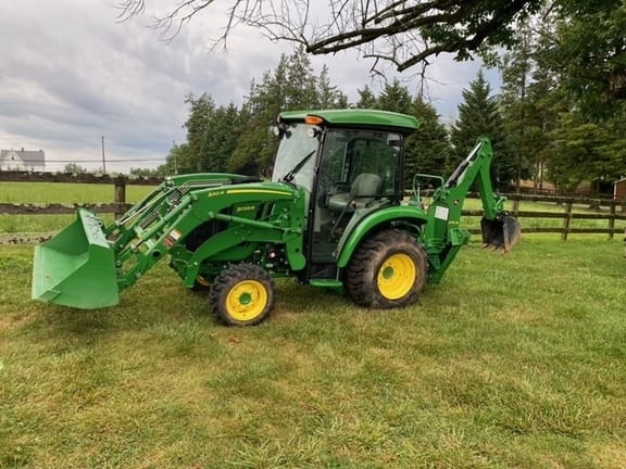Main image John Deere 3033R