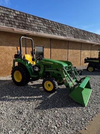 Image of John Deere 3035D equipment image 1
