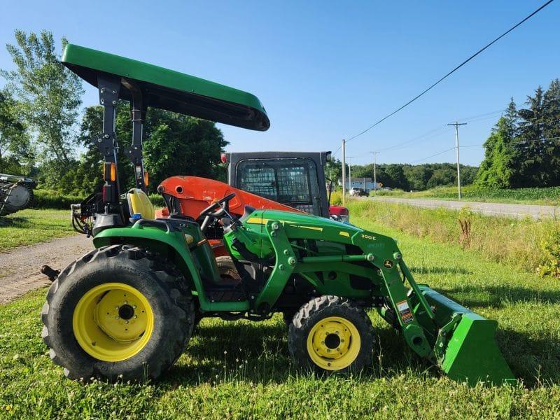 Main image John Deere 3038E