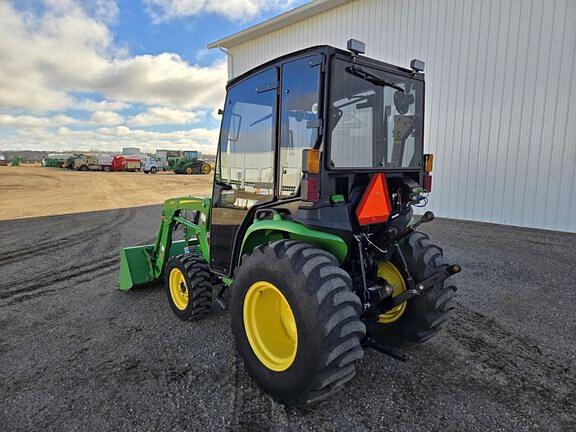 Image of John Deere 3038E equipment image 2