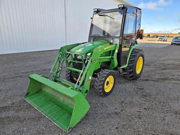 Main image John Deere 3038E