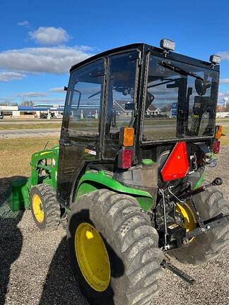 Image of John Deere 3038E equipment image 1