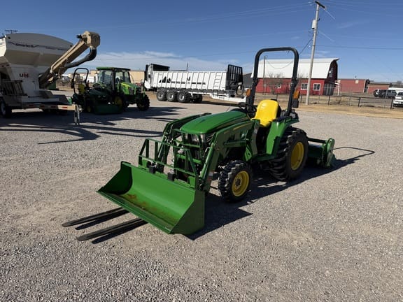 2020 John Deere 3038E Equipment Image0