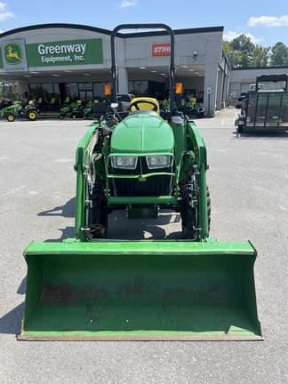 Image of John Deere 3038E equipment image 2