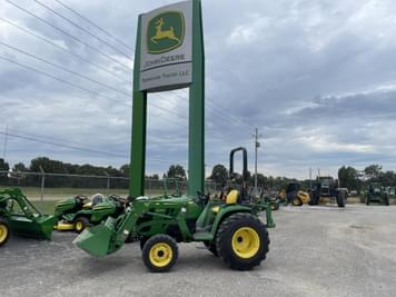 Main image John Deere 3038E