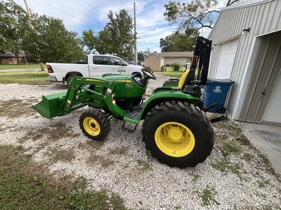 2020 John Deere 3038E Equipment Image0