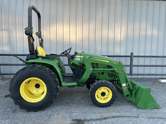 Image of John Deere 3038E equipment image 1