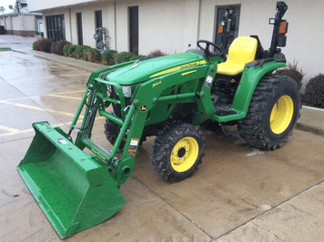 Main image John Deere 3038E