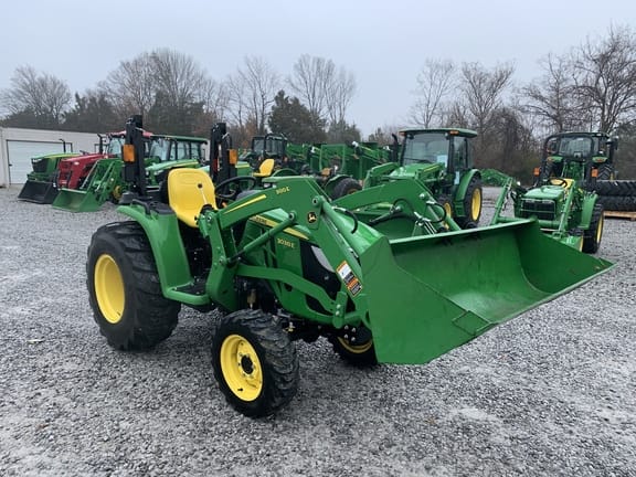 Main image John Deere 3038E