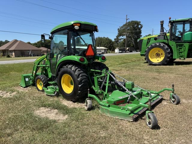 Image of John Deere 3039R equipment image 1