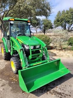 Image of John Deere 3039R equipment image 2